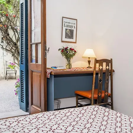 Lina'S Tango Guesthouse Buenos Aires Room photo